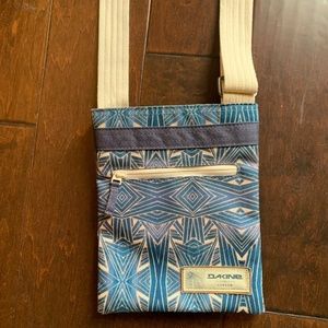 Dakine Crossbody Bag EUC